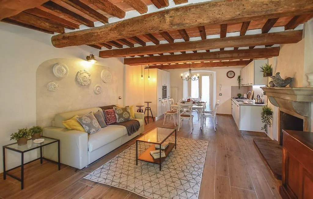 Feriehus Il Nido Nel Borgo Casa Vacanze Camaiore