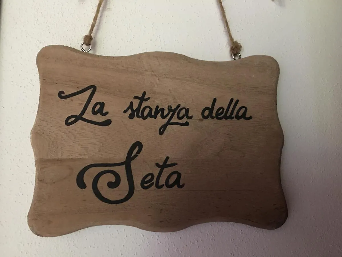 Il Nido Nel Borgo Casa Vacanze Camaiore Italy